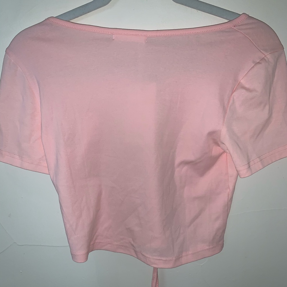 Cropped pink drawstring Romwe top - Picture 3 of 4